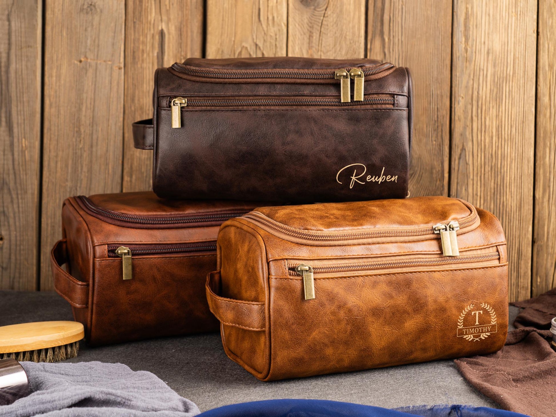 Men's Leather Toiletry Bag Personalized, Groomsmen Gift, Dopp Kit For Him, Men's Leather Accessory, Anniversary Gift, Christmas Gift for Men